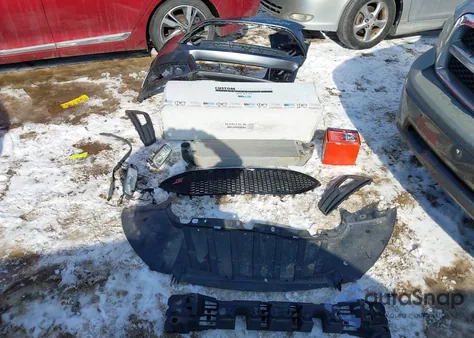 2018 Ford Focus St z USA, uszkodzony, nr VIN 1FADP3L9XJL247265